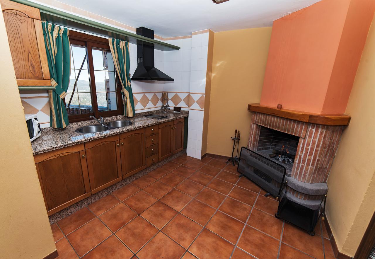Apartamentos Raisa Орнос Екстер'єр фото